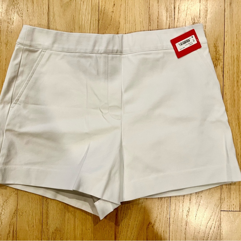 WOMENS SHORTS / NWT / SPANX / WHITE / LARGE / POCKETS / LINED